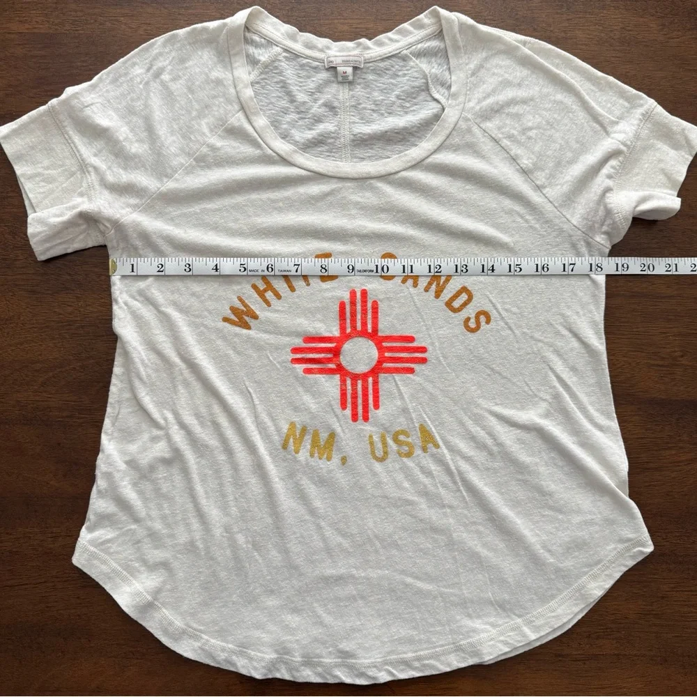 GAP White Sands Graphic Tee - Picture 3 of 8
